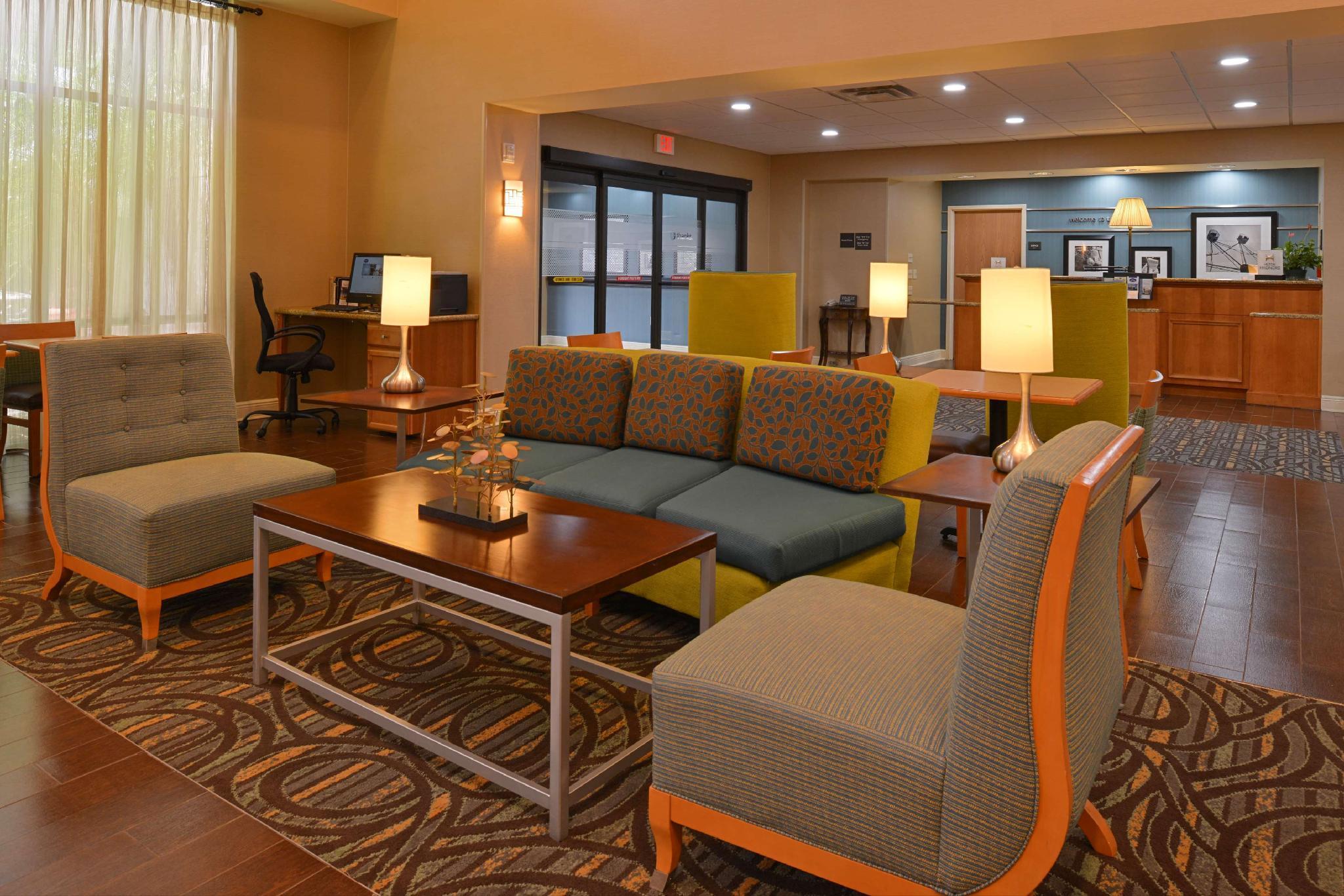 Hampton Inn & Suites Tampa East Casino Area Seffner Exteriör bild