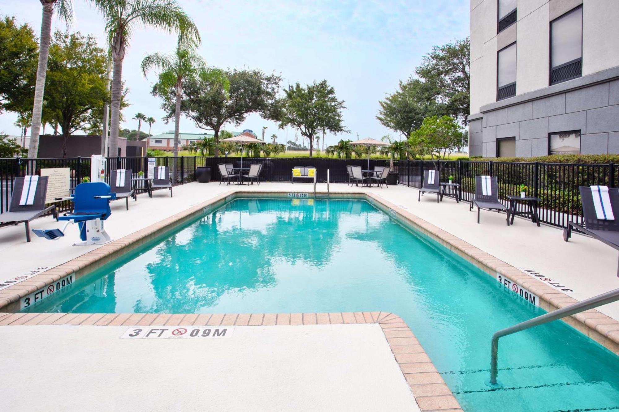 Hampton Inn & Suites Tampa East Casino Area Seffner Exteriör bild